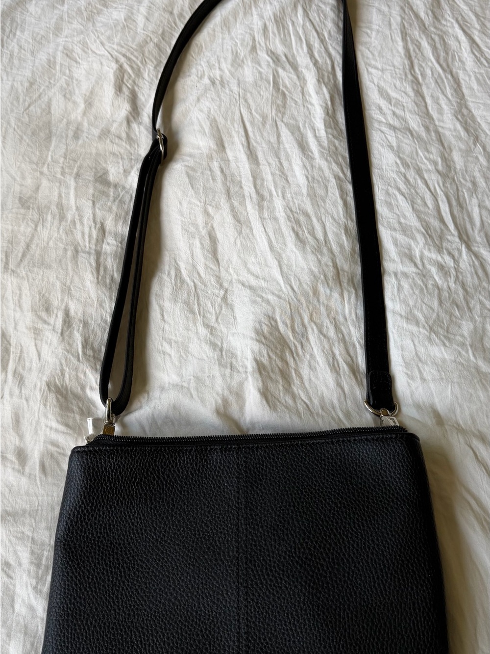 Thirty-One Gifts Black Pebbled Leather Crossbody Bag